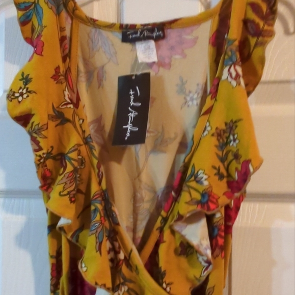🏝️French Atmosphere Floral Jumpsuit Sleeveless W/Ruffle Ties At Waist Small NWT - Picture 6 of 13